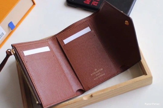 VICTORINE VUITTON LOUIS WALLET 0718